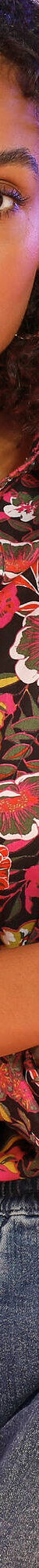 Chemisier boutonné imprimé fleurs (noir / fuchsia) Chemisier boutonné imprimé fleurs (noir / fuchsia)